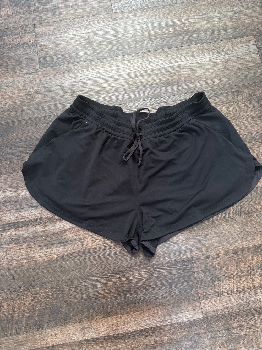 Lulu lemon drawstring short